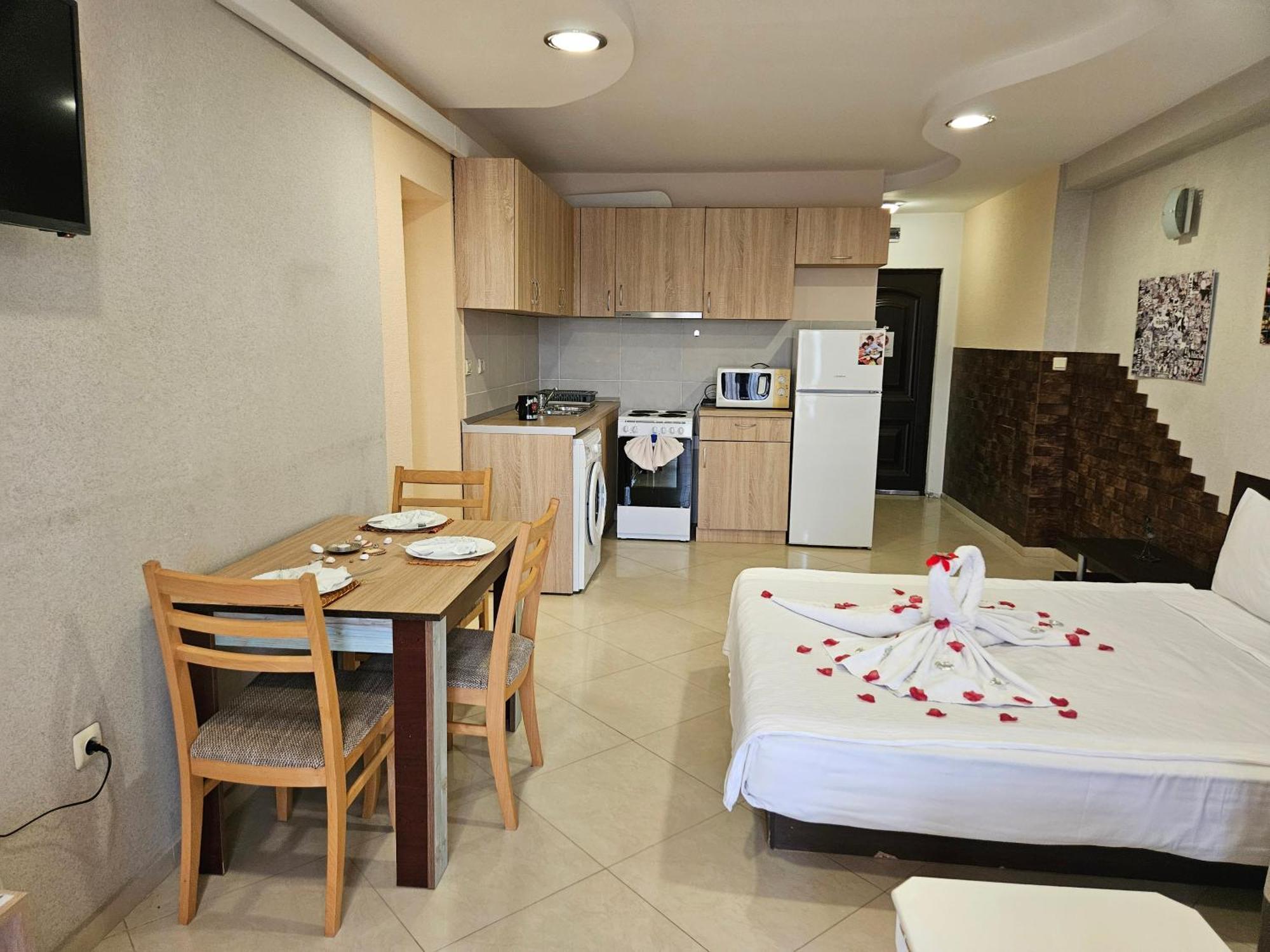 Paralax Hotel Warna Zewnętrze zdjęcie
