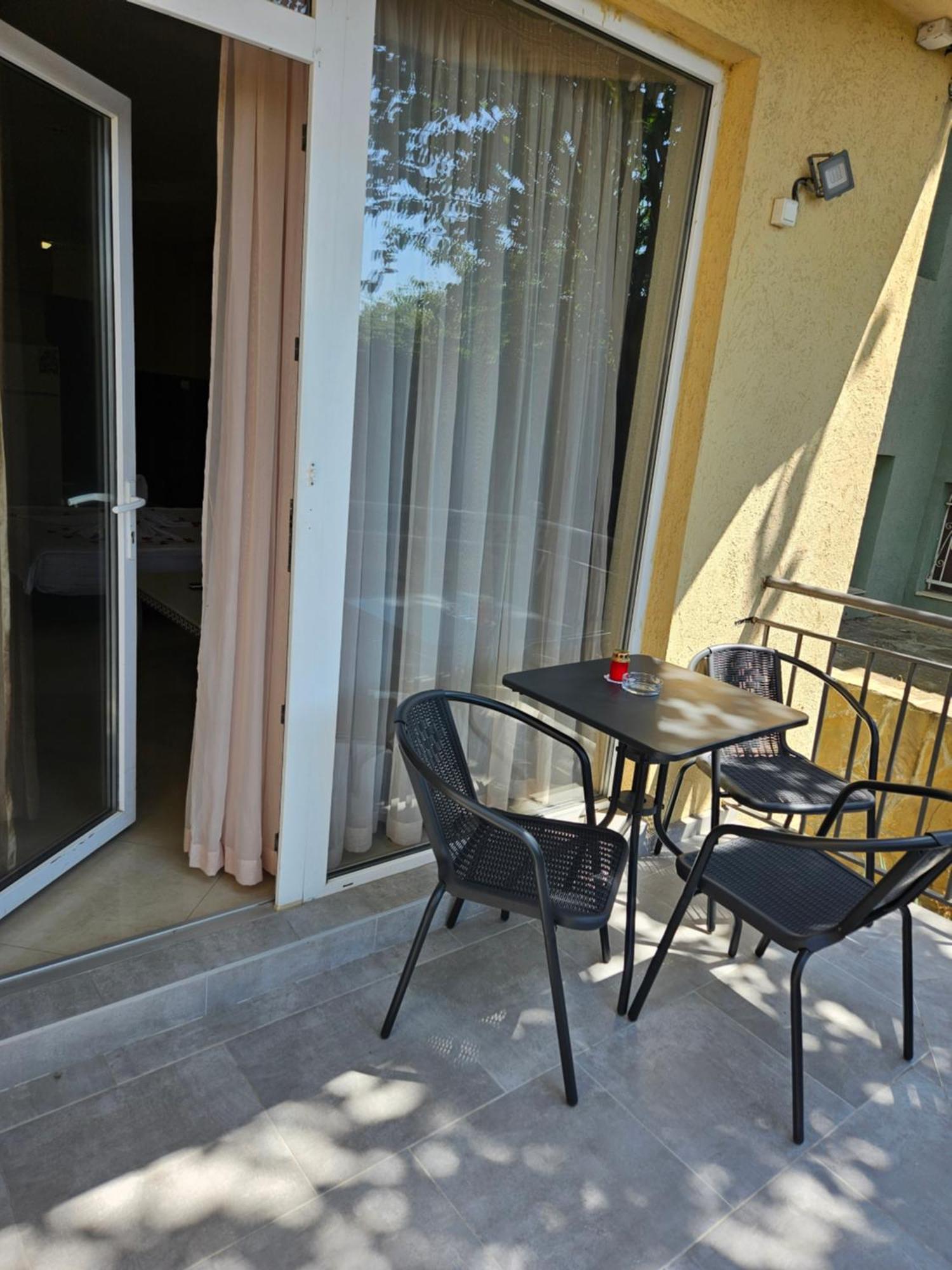 Paralax Hotel Warna Zewnętrze zdjęcie