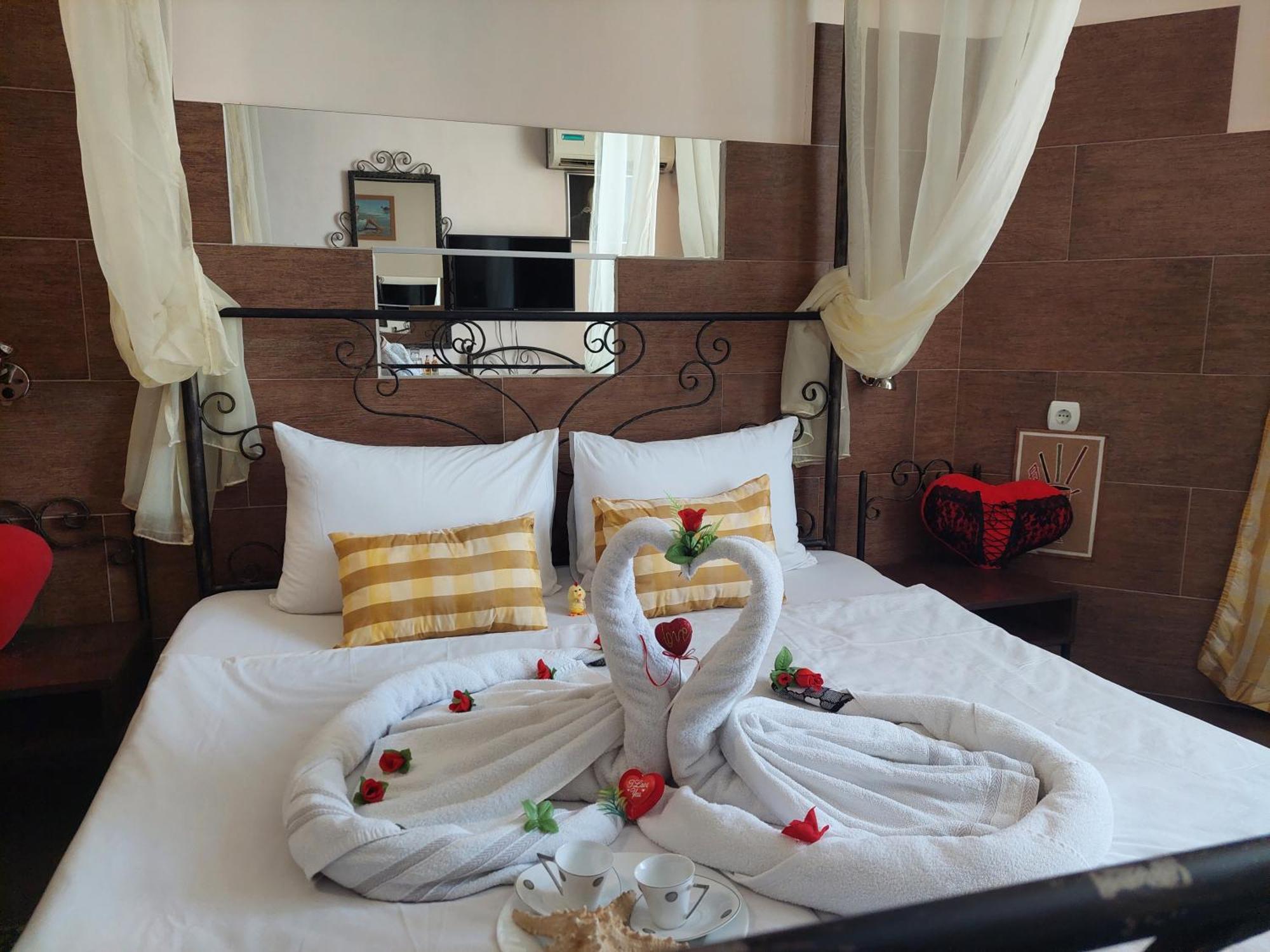 Paralax Hotel Warna Zewnętrze zdjęcie