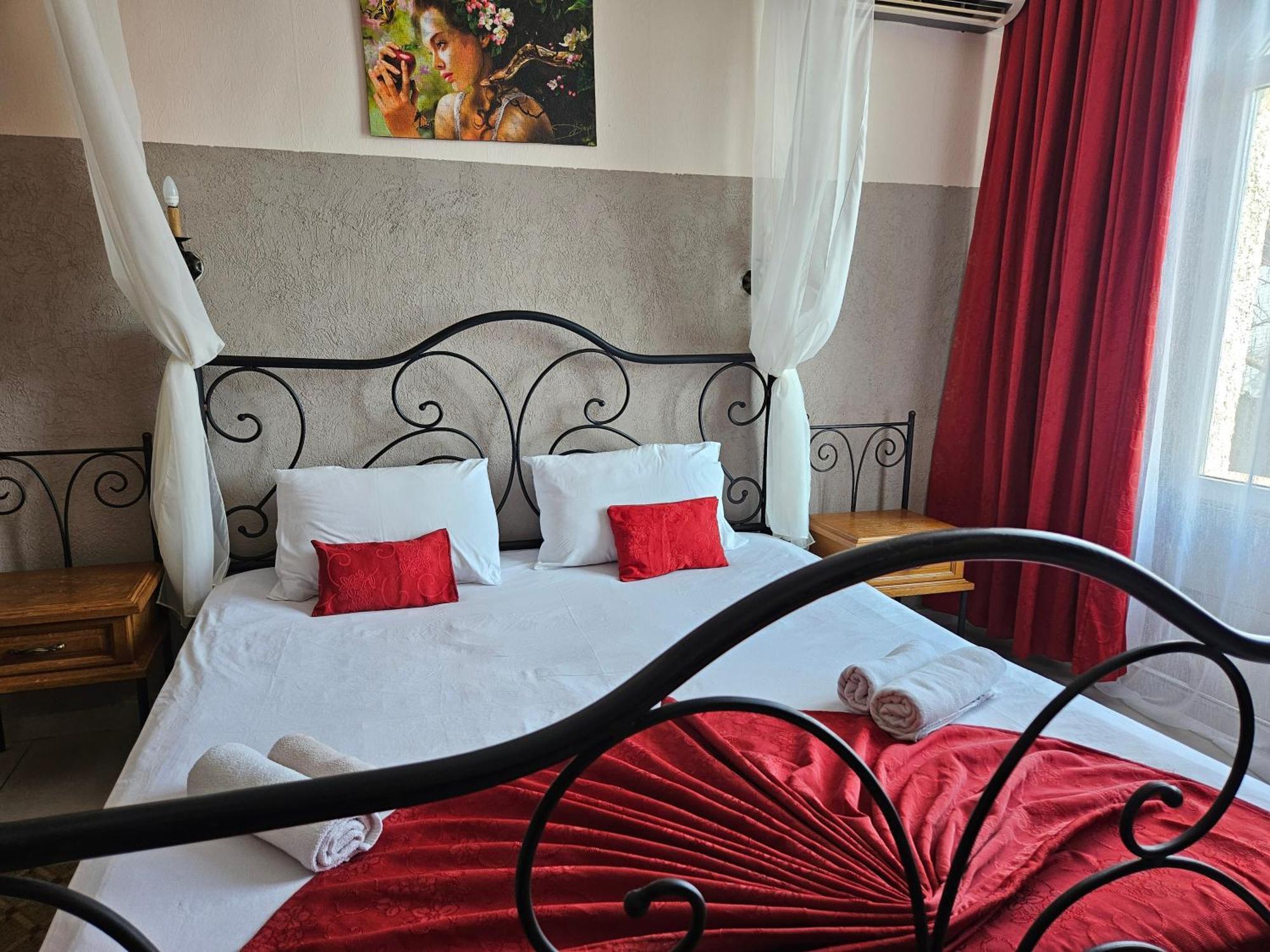 Paralax Hotel Warna Zewnętrze zdjęcie